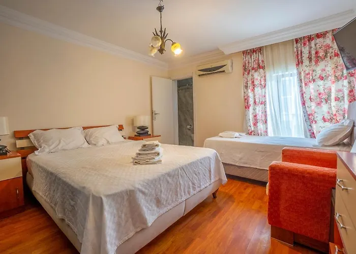 Sare Beach Hotel